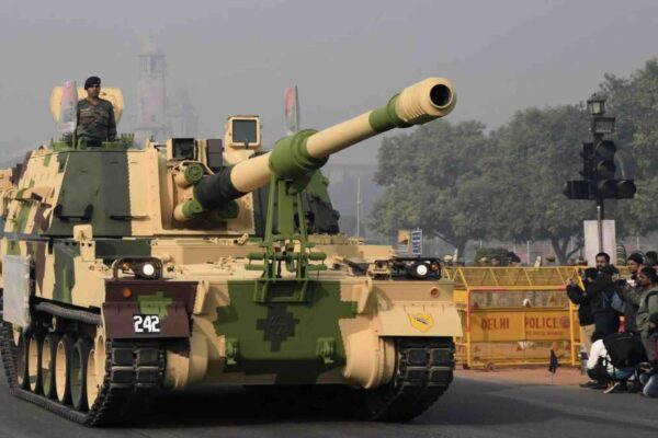 MoD Signs ₹7,628 Crore Contract with L&T for 100 K-9 Vajra Howitzers